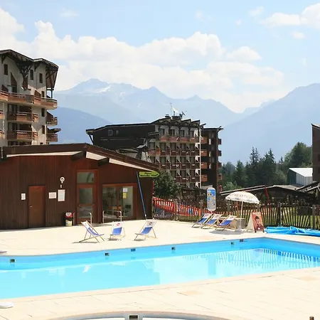 Aparthotel Grand Bois Cles Blanches La Tania