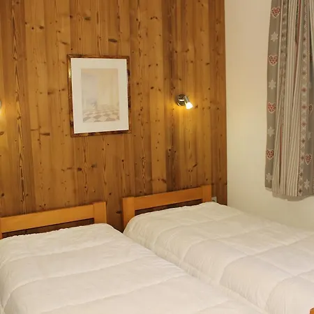 Aparthotel Grand Bois Cles Blanches *