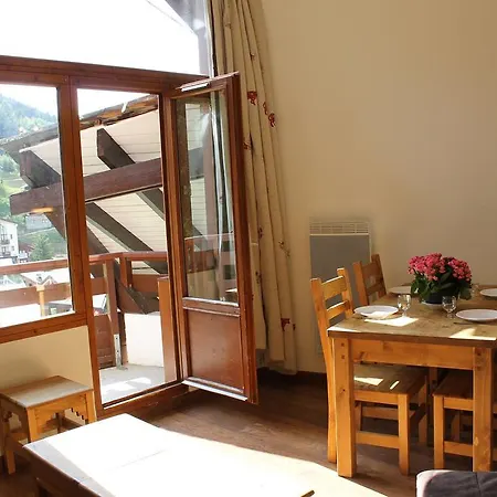 Aparthotel Grand Bois Cles Blanches