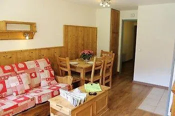 Grand Bois Cles Blanches Aparthotel La Tania