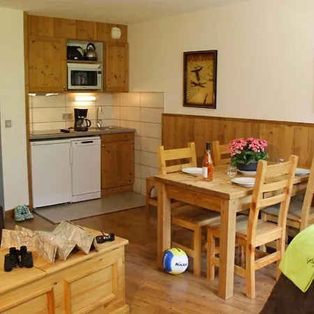 Grand Bois Cles Blanches Aparthotel